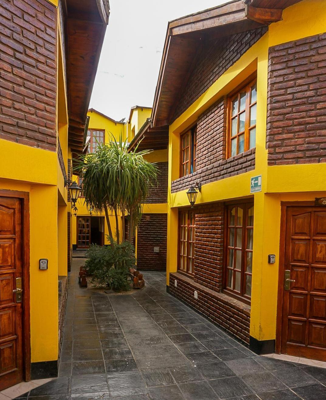 Apart Hotel Libertador El Calafate Dış mekan fotoğraf